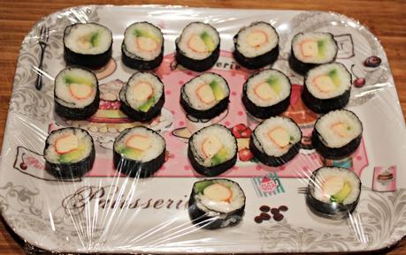 CÓMO HACER MAKI SUSHI CÓMO HACER MAKI SUSHI