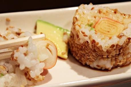 CÓMO HACER MAKI SUSHI CÓMO HACER MAKI SUSHI