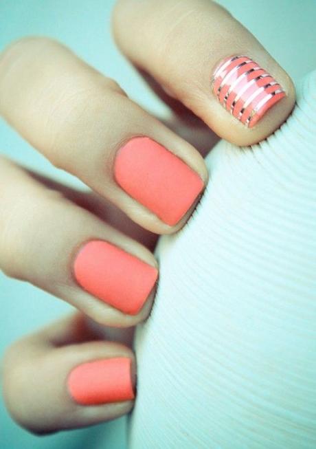 Uñas coral decoración de uñas para verano