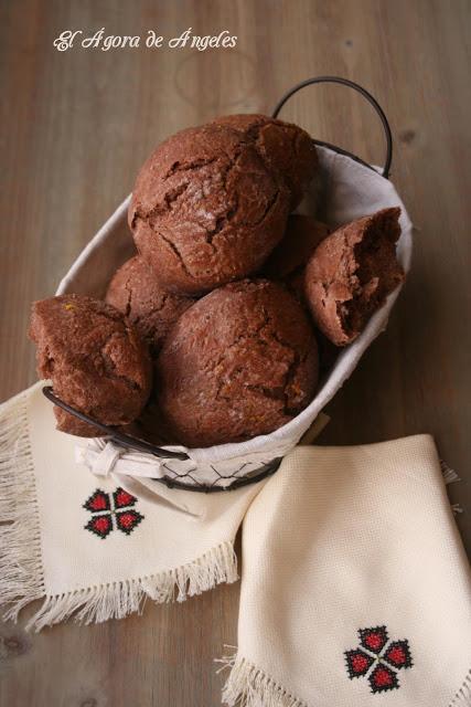 bollos de cacao y naranja