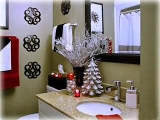 20 Hermosas ideas de cómo decorar un baño en navidad