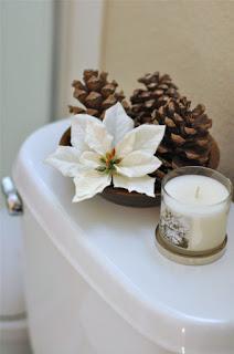 20 Hermosas ideas de cómo decorar un baño en navidad