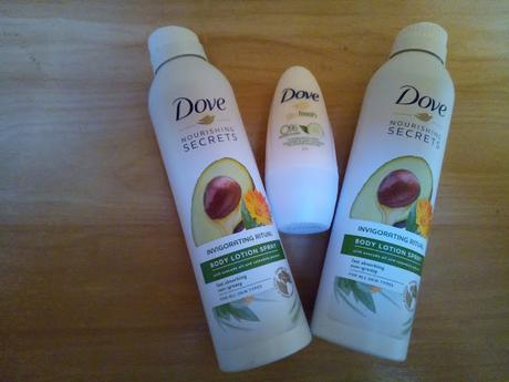 Dove Loción corporal en Spray de Aguacate