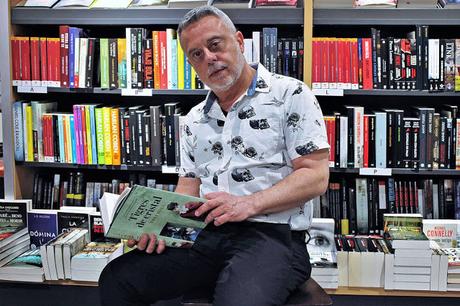 Tigres de cristal (Toni Hill)