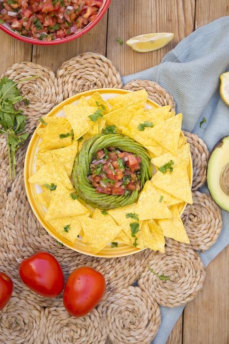 Ensalada de pico de gallo y aguacate Ensalada de pico de gallo y aguacate