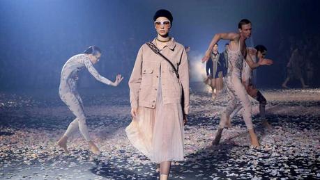 Dior inaugura con danza la semana de la moda de Paris