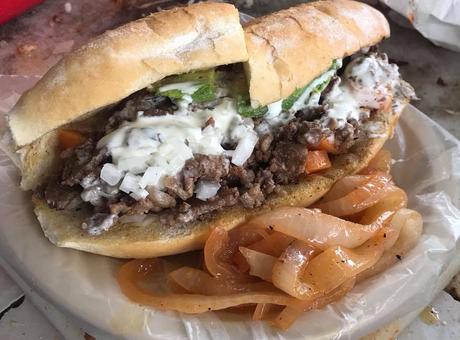 Tacos El Güero en Tampico: los de estilo 4 vientos Torta de cecina - Tampico