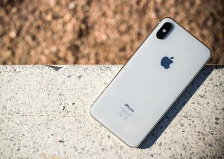 El iPhone Xs Max tiene un diseÃ±o muy similar al iPhone X. (M. Mcloughlin)