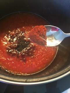 PATATAS CON SOBRASADA Y ALLIOLI PATATAS CON SOBRASADA Y ALLIOLI