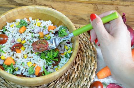 baja en grasa, bajar de peso, ensalada de arroz con quinoa, ensalada de arroz con quinoa y verduras, ensalada de quinoa, ensaladas, ensaladas fáciles y rápidas, quinoa, quinua, receta vegana, las delicias de mayte,