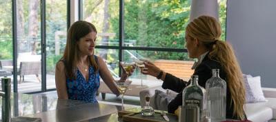 Un pequeño favor, Flojo intento de thriller humorístico