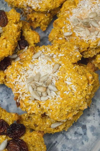 Galletas de boniato, coco y dátiles en Thermomix