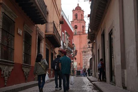 El conflicto también existe en los viajes calles-guanajuato