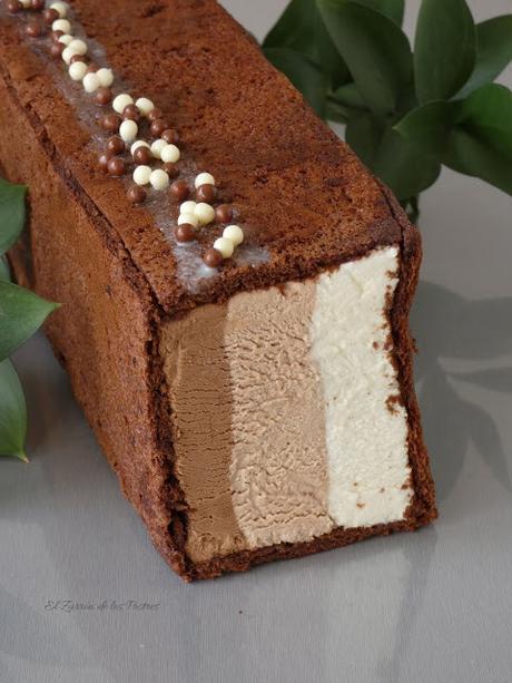 Tarta de Mousse a los Tres Chocolates