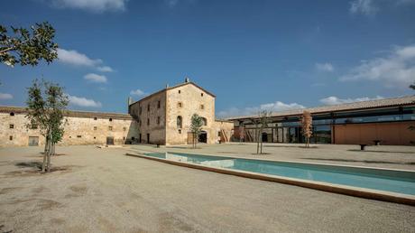 La Familia Torres inaugura su nueva bodega Purgatori.