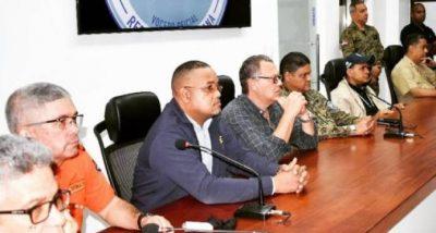 COE llama a estar activos por trayectoria de tormenta Kirk.