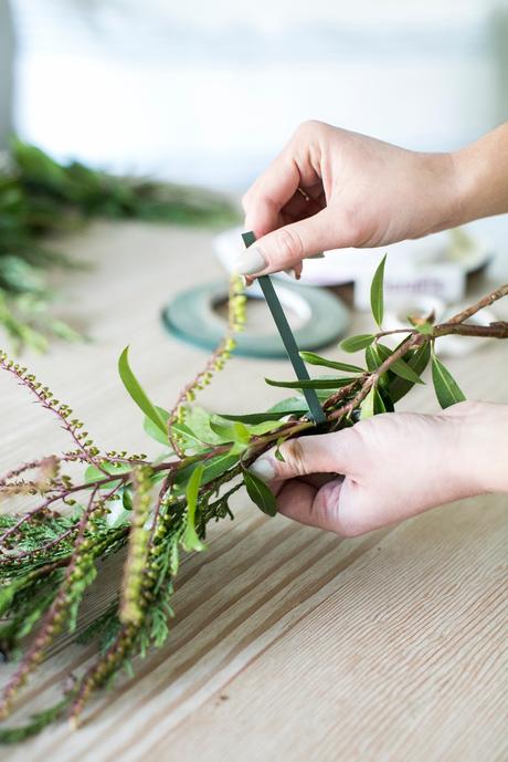 diy-decoracion-espejo-hojas-flores