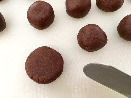 galletas secas galletas pequeñas galletas fáciles galletas de hacer bolitas galletas de chocolate galletas de cacao galletas caseras cookies chocolate cookies   