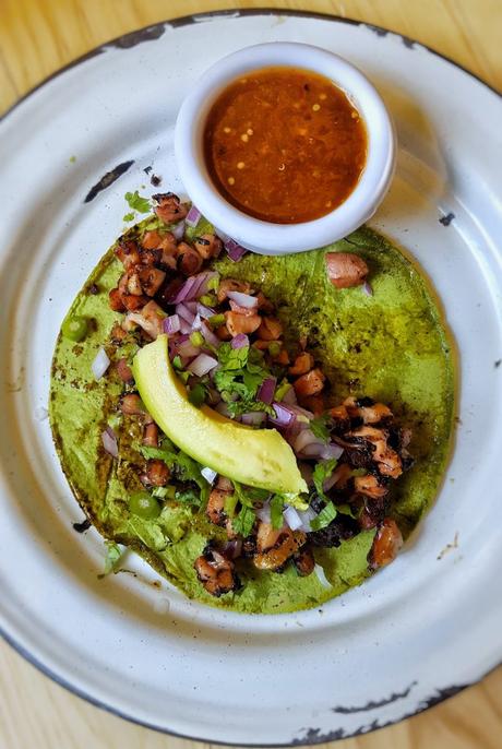 Mariscos Juan: El Mercadito Sinaloense Juan Direction - Tacos de mariscos en CDMX