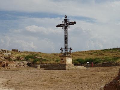 Cruz de los Caídos, Belchite Cruz de los Caídos, Belchite