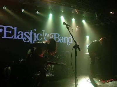 Entrevista | Elastic Band: “Cuando intentas mandar un mensaje energizante puedes pecar de subversivo” Entrevista | Elastic Band: “Cuando intentas mandar un mensaje energizante puedes pecar de subversivo”