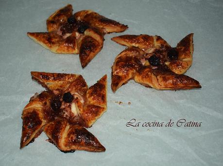 Molinillos de queso mascarpone y arándanos