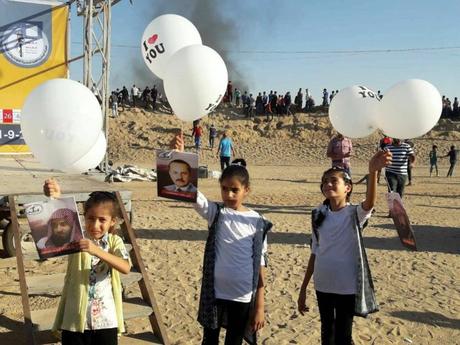 Imagina que te importa más aterrorizar a otras personas que proteger a tus propios hijos.
