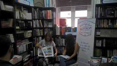 Café Virginia McKenzie Librería 