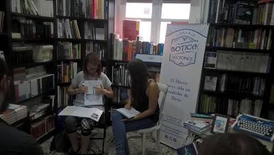 Café Virginia McKenzie Librería 