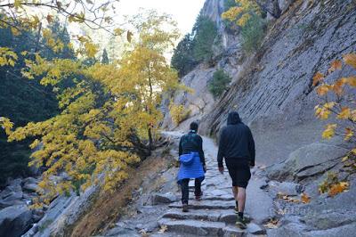 Senderismo por Yosemite - Visitando las cascadas Vernal y Nevada Falls