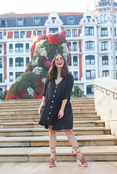 Los vestidos negros también son para verano Los vestidos negros también son para verano