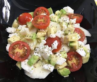 Ensalada capresse con pepino