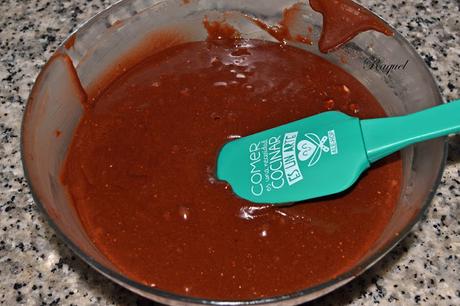 Magdalenas con chocolate y nueces Magdalenas con chocolate y nueces