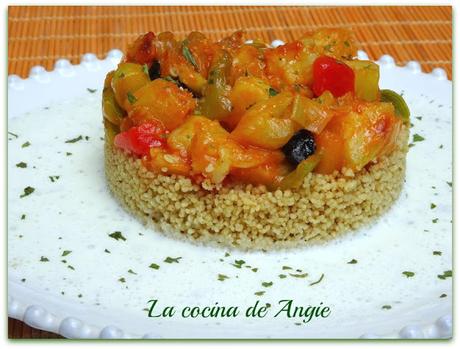 COUS CUS CON VERDURAS Y SALSA DE MENTA COUS CUS CON VERDURAS Y SALSA DE MENTA
