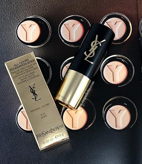 Maquillaje Impoluto y Sin Brillos desde la Noche hasta el Amanecer con All Hours Foundation Stick Maquillaje Impoluto y Sin Brillos desde la Noche hasta el Amanecer con All Hours Foundation Stick