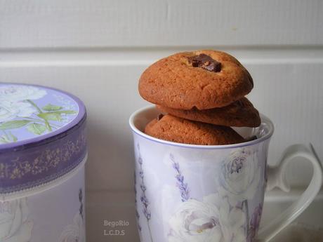 Cookies de chocolate con naranja y almendra