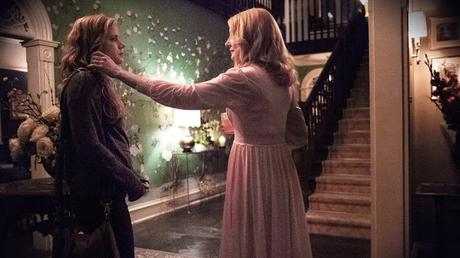 Heridas Abiertas (Sharp Objects) Heridas Abiertas (Sharp Objects)