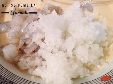 Tallarines de judias verdes con buñuelos de langostinos