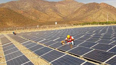 El Delicado Equilibrio Argentino Resultado de imagen para paneles solares en argentina