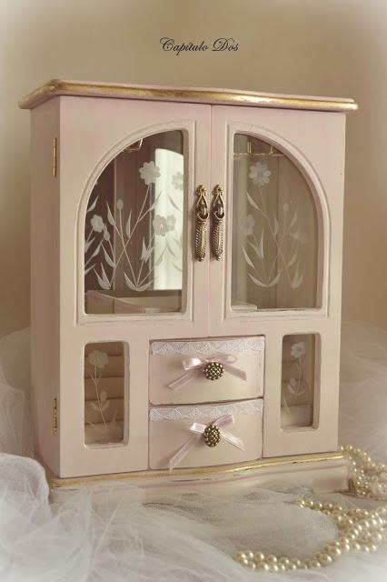Shabby accessories