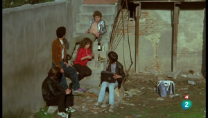 ¿soprendidos Porque Verónica Castro Fumase Marihuana En “la Casa De Las Flores” (Netflix)? ¡en Los 80 Interpretó A Una Drogadicta!