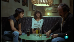 ¿soprendidos Porque Verónica Castro Fumase Marihuana En “la Casa De Las Flores” (Netflix)? ¡en Los 80 Interpretó A Una Drogadicta!