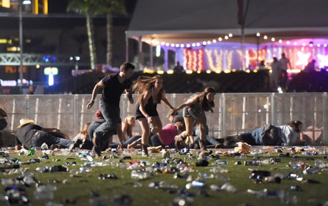 Brindamos primeros auxilios psicológicos después del tiroteo en Las Vegas: esto es lo que aprendimos