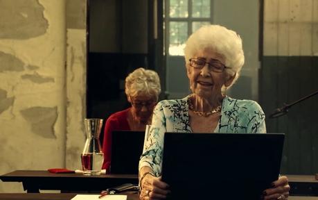Estas abuelas hackean a sus nietos para demostrar lo fácil que es hacerlo