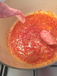 GARBANZOS CON CAMAGROCS Y BUTIFARRA GARBANZOS CON CAMAGROCS Y BUTIFARRA