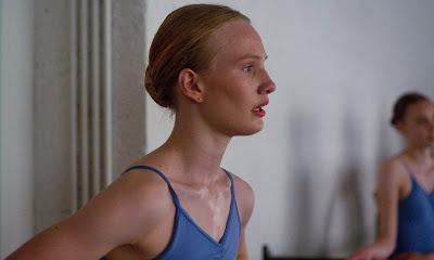 Girl, Luchando por la propia identidad Girl, Luchando por la propia identidad