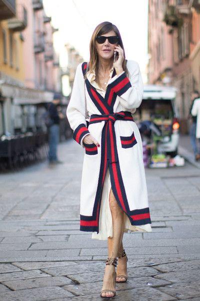 TIEMPO DE CARDIGAN.-