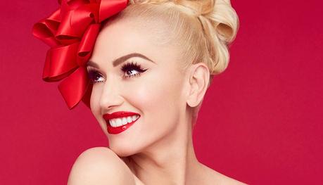 Gwen Stefani reeditará su primer álbum navideño el 26 de octubre You Make It Feel Like Christmas