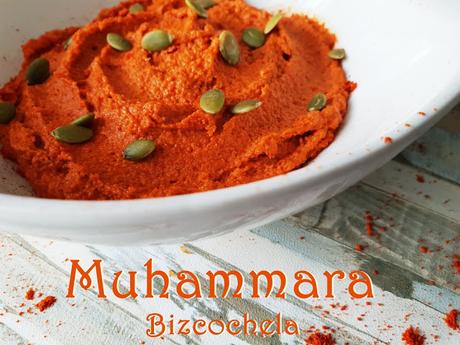 MUHAMMARA: PATÉ O HUMMUS DE PIMIENTOS Y NUECES MUHAMMARA: PATÉ O HUMMUS DE PIMIENTOS Y NUECES