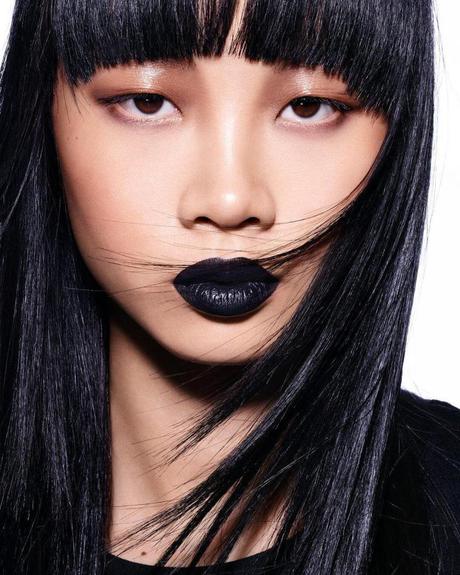 El labial negro y la nueva paleta de iluminadores de Fenty Beauty